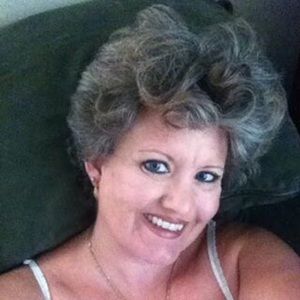 Meet your Posher, Candida